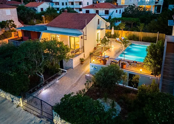 Holiday Home Josipa By Interhome Supetar