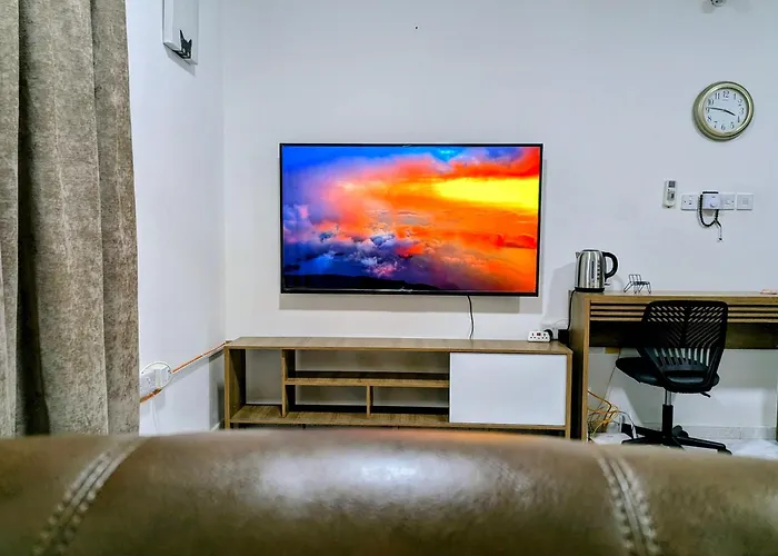 Fully Private Furnished Deluxe Studio Near Avenues Mall Muscat