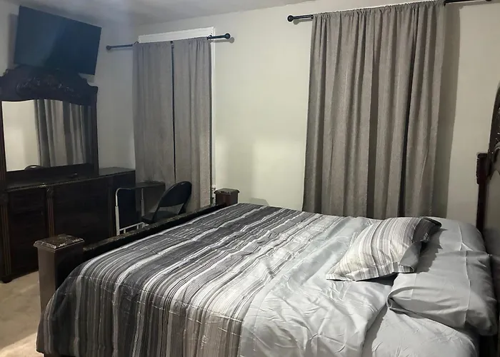 Kelly Townhome Stay Baltimore