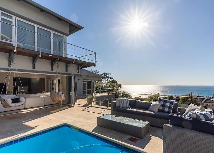 Elite Retreat - Fulham Blue In Camps Bay Villa Cape Town