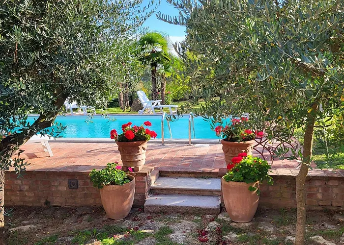 Nel Monferrato Ampio Alloggio In Villa In Collins- Piscina Uso Esclusivo Rome