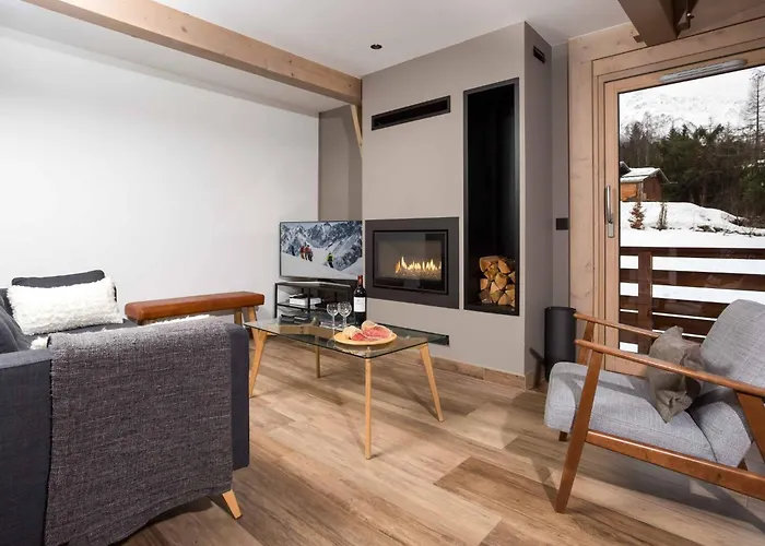 Holiday Home Chalet De L'Ours - Baerenhuette By Interhome Chamonix