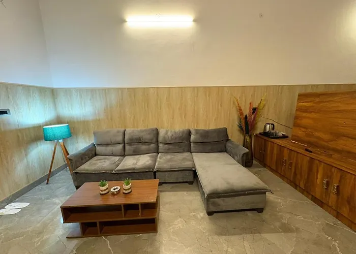 Aviyana Farm Stay Jaipur