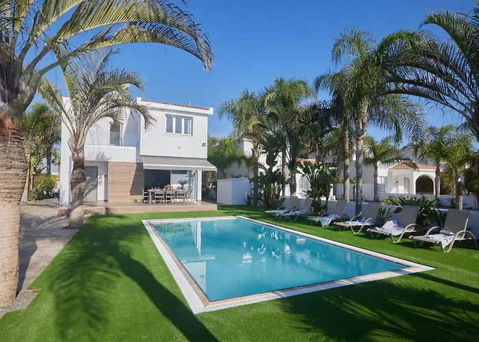 Holiday Home Moderne- Geraeumige Ferienvilla By Interhome Ayia Napa