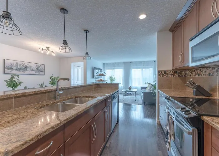 Cozy Large Family Home Near Lake, Ac, Full Kitchen Calgary