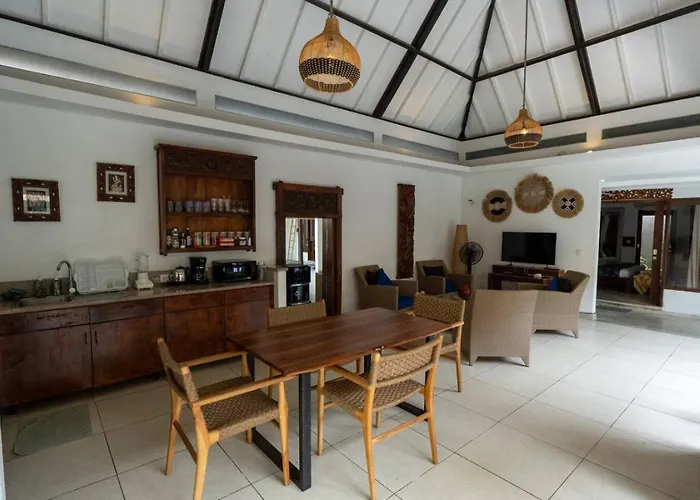 Kangin Villa 2 Bedrooms In The Heart Of Seminyak Kuta 