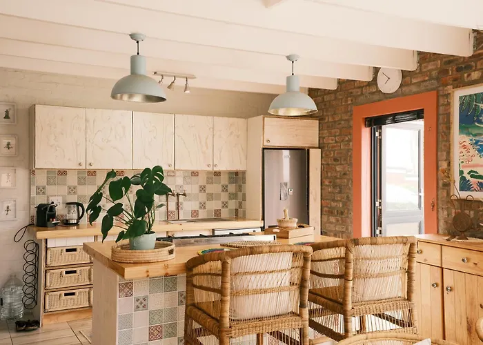 Siesta De Ron Wilderness Beach House, 10 Or 6 Or 4 Sleeper Seconds From The Ocean