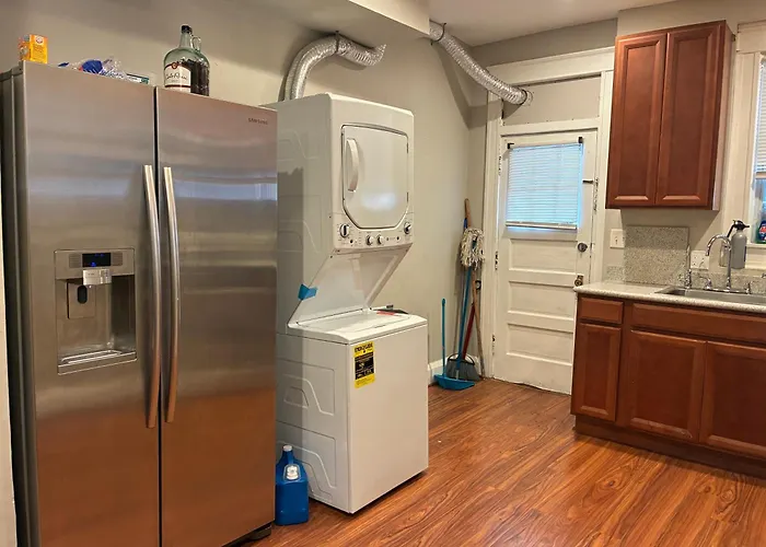 Kelly Townhome Stay Baltimore