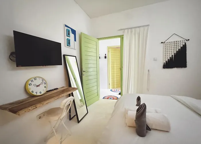 Elia Bed And Breakfast & Rooftop Panoramic Sauna Canggu 
