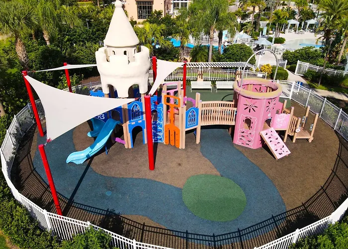 Two Pools Cozy Townhome 10 Min To Disney! Perfect For Families! Kissimmee