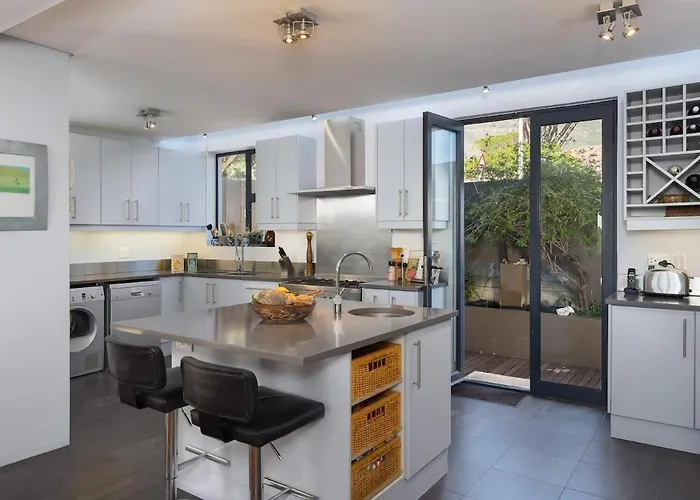 Central Villa, Amazing City, Sea & Mountain Views Cape Town