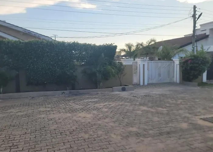 3 Bed 3 Bath Hse In Gated Community-East Airport Villa Accra