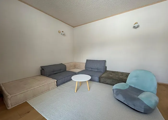 Wildchild Bed & Breakfast Hakuba