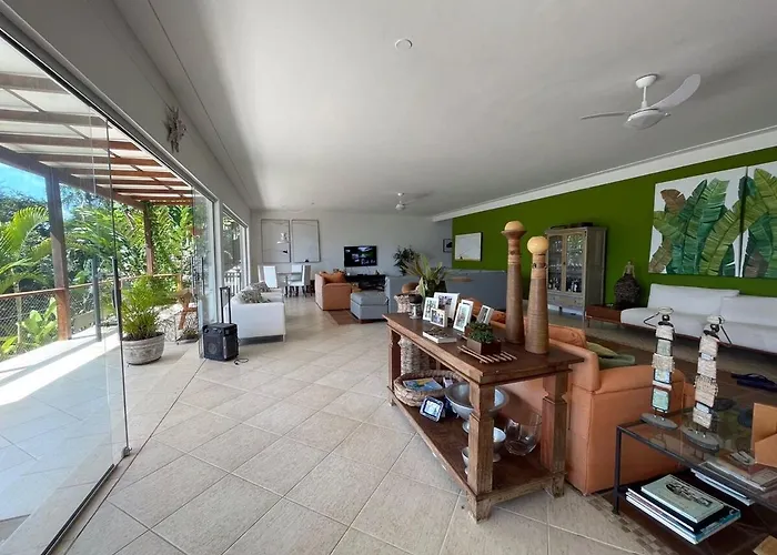 Ubatuba Coast House With Ocean View And Sea Access Villa
