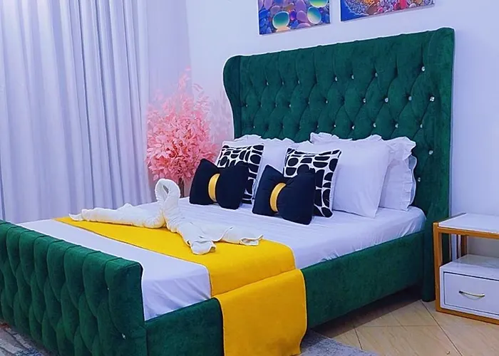 The Pearl Bnb Mombasa Bamburi With Lift Access