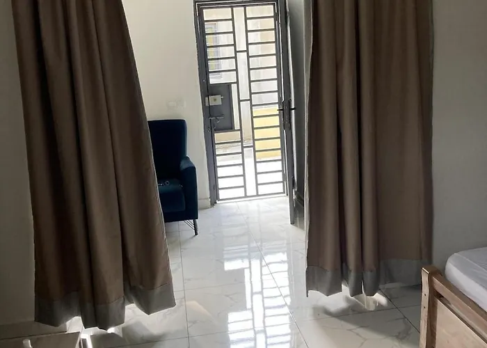 The Large, Secure, Fully Equipped Studio Abidjan