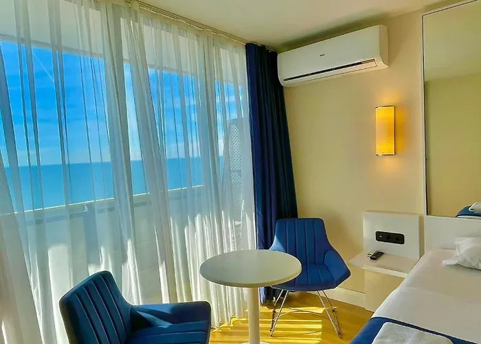 Luxsor Room In Orbi City Batumi