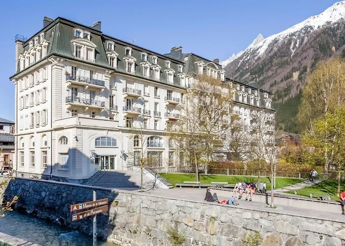 Apartment Wohnung In Chamonix Centre-Ville Und Bergblick By Interhome
