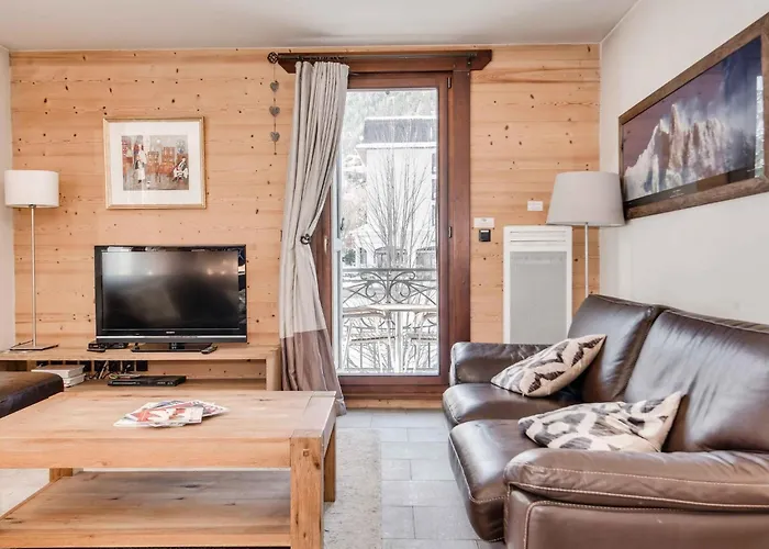 Apartment Wohnung In Chamonix Mit Sonnigem Balkon Und Toller Aussicht By Interhome