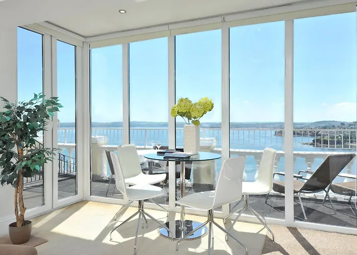 Apartment Appartement Mit Tollem Ausblick In Torquay By Interhome