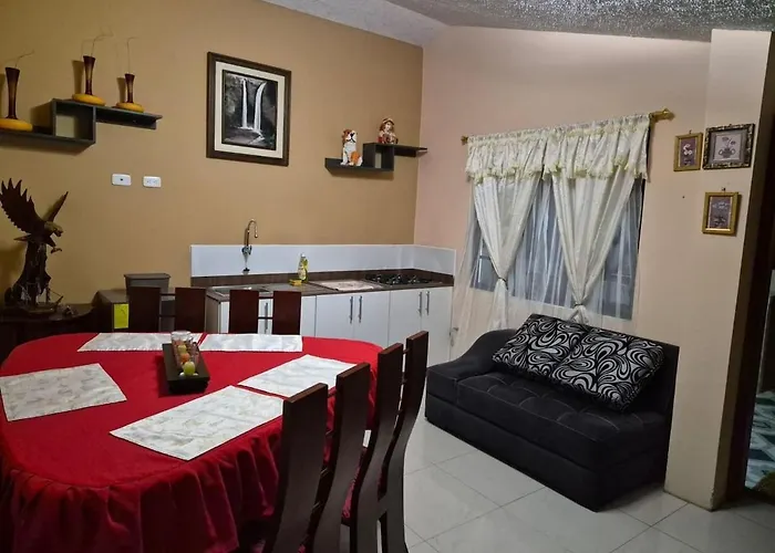 Casa Vacacional Banos De Agua Santa Apartment