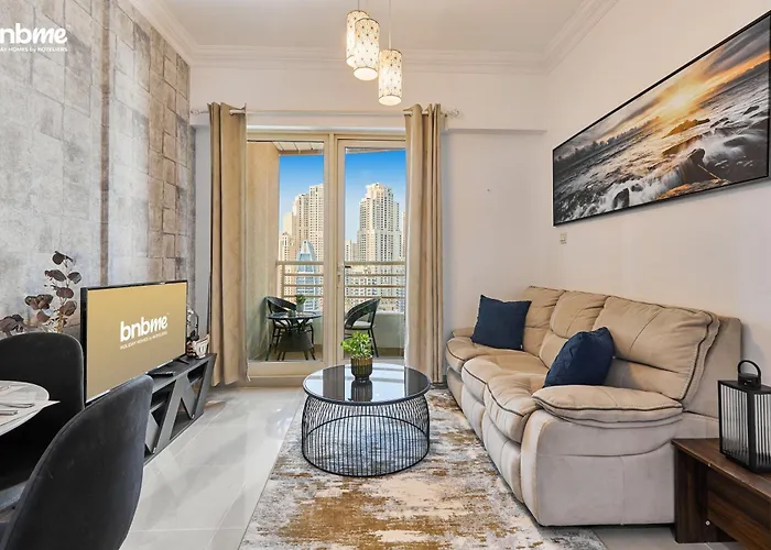 Bnbmehomes - Manchester Tower Dubai