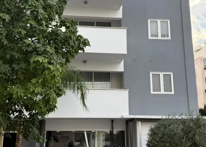 Blue Edge Makenzy Apartment Larnaca