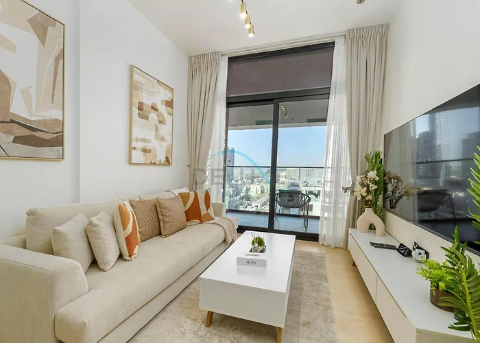 Located Near Community Parks, Convenient Stores, An Rta Bus Stop, And Just Minutes From The Mall Dubai