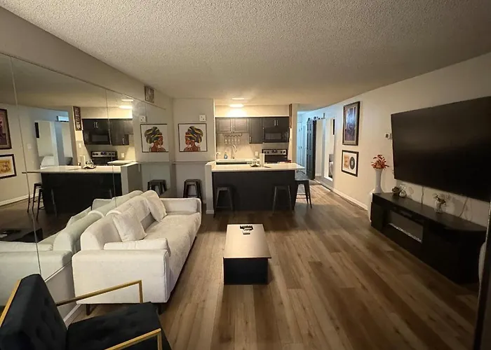 Stylish Stay In Downtown Denver