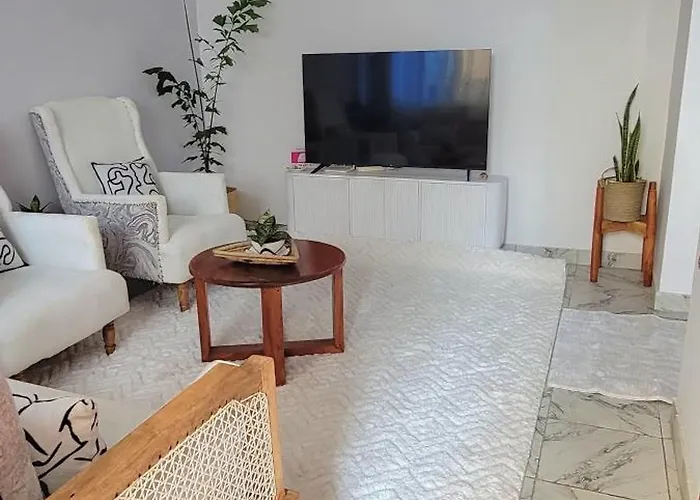 The Cozy Lookout Apartment Malindi