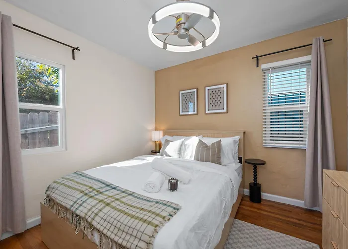 Stylish 1Br Home With Parking Near Zoo & Downtown San Diego