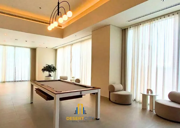 Premium 2Br Downtown Dubai Near Burj & Dubai Mall Hosted By Desert City Stays