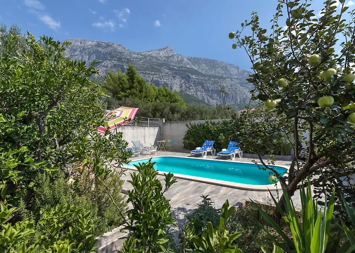 Apartment Vele Loft Ein-Schlafzimmer-Apartment Mit Meerblick By Interhome Makarska