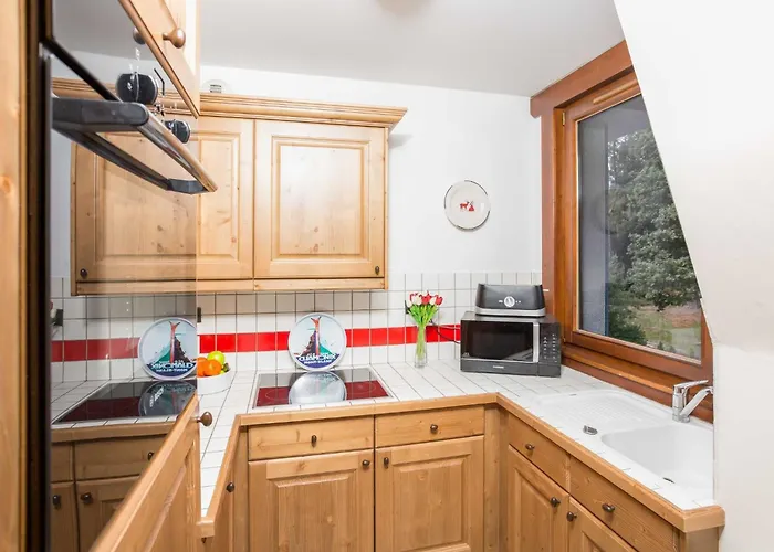 Apartment Angenehme Wohnung In Chamonix Centre-Ville By Interhome