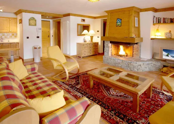Apartment Charmante Wohnung In Chamonix Mit Suedbalkon Und Blick Auf Den Blanc By Interhome