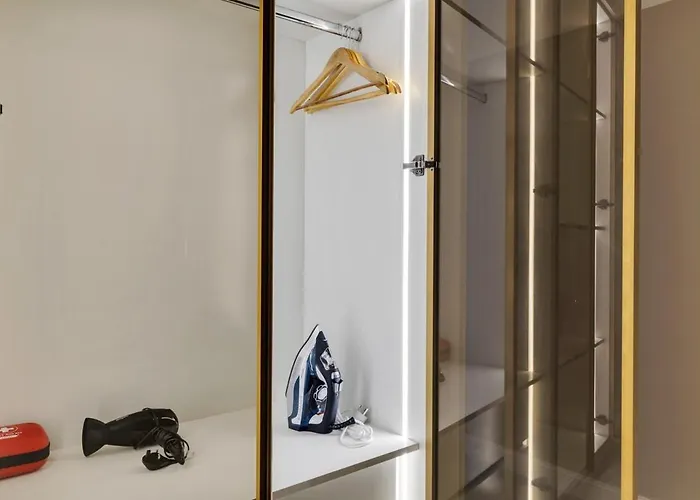 Luxe 2 Bedroom Apartment In Dubai Marina