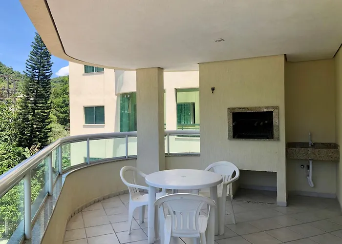 Apartamento Em Avenida Principal De Bombinhas
