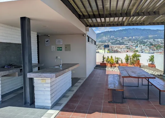 Sunlight Cumbaya Apartment Quito