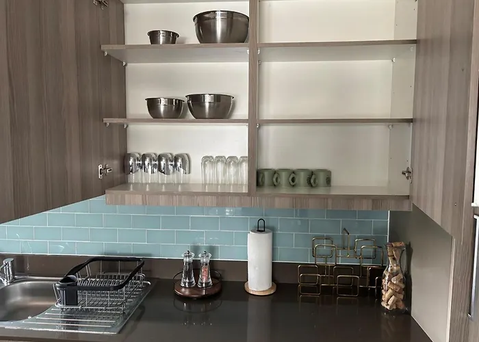 Stylish 2-Bed Apartment In Prime Sandton Area Johannesburg