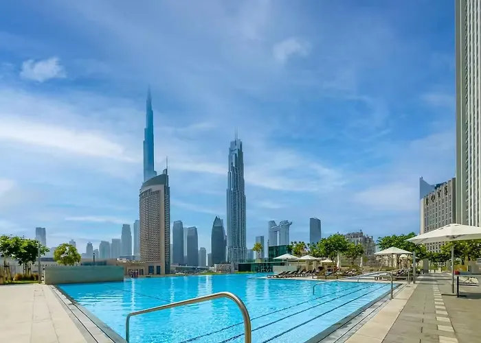 4-Br Luxury Retreat With Iconic Burj Khalifa View Apartment Dubai