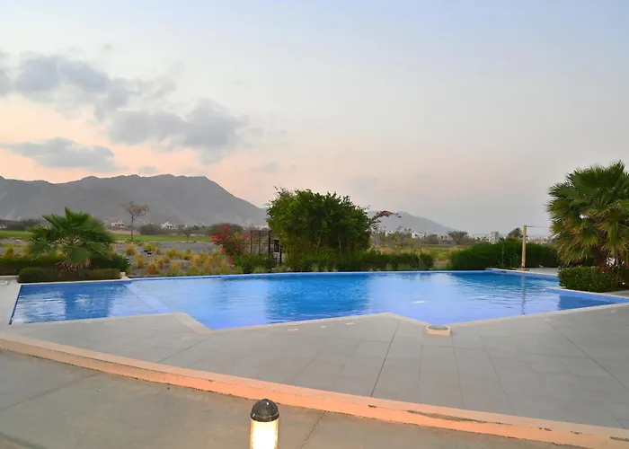 Wateera Jebel Sifah-Beachfront As Sifah