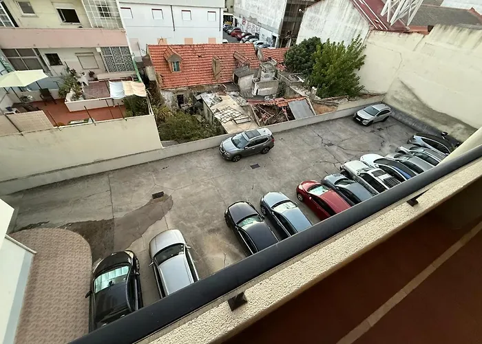 Casa Da Fundacao - Almada Apartment