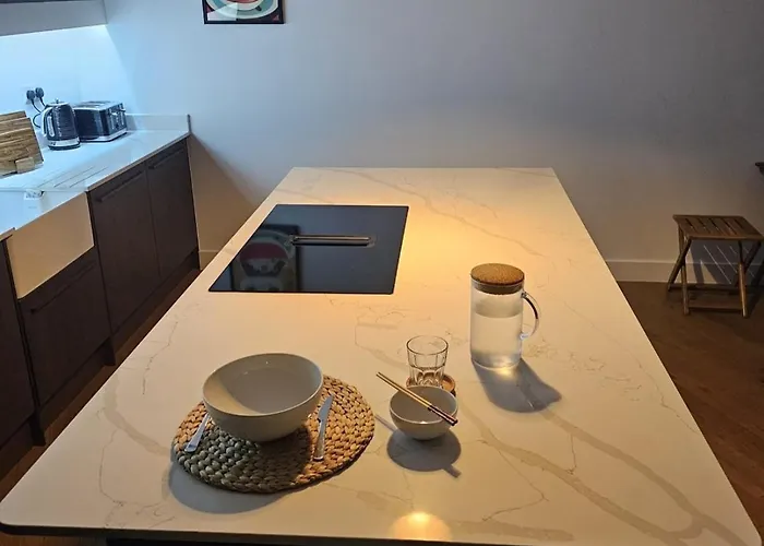 A Contemporary Designer Townhouse All To Yourself London