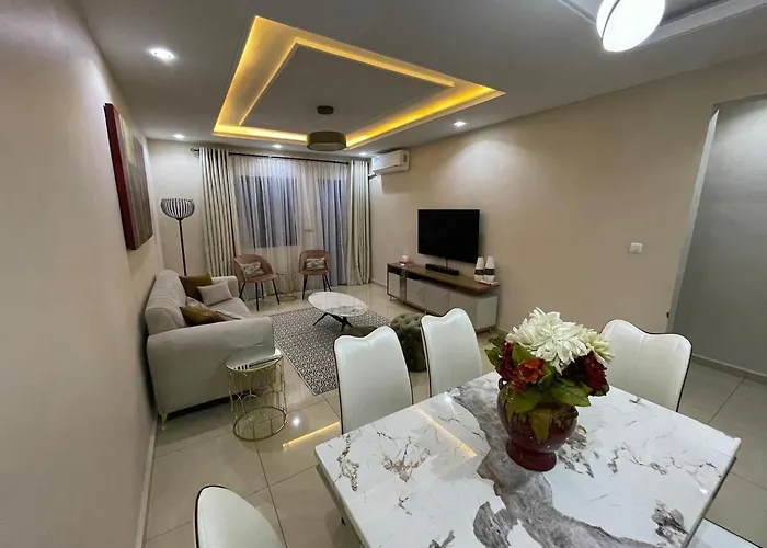 Luxury 2 Bedroom Apartment City View Douala
