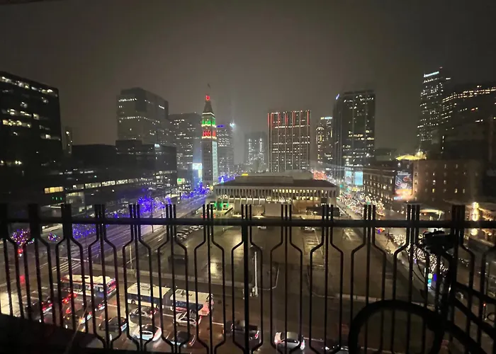 Stylish Stay In Downtown Denver