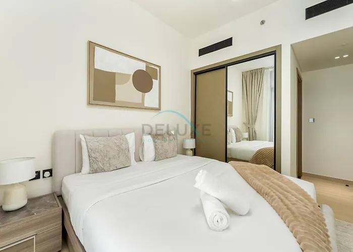 Located Near Community Parks, Convenient Stores, An Rta Bus Stop, And Just Minutes From The Mall Dubai