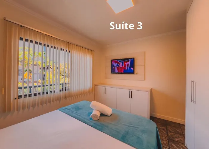 Casa Para 10 C/3 Suites Em Balneario Camboriu