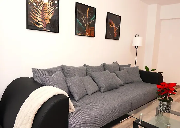 Skyline Sunset Apartment Iulius Mall Palas Iasi