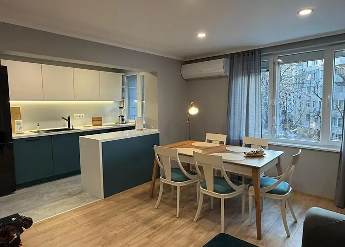 Cozy Sea Garden Apartment Varna