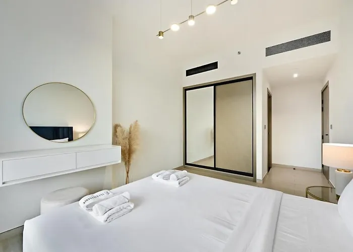 Stunning 1 Bedroom Modern Luxury Residence At Jvc Dubai